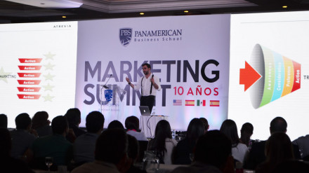 ATREVIA no Marketing Summit 2016 na Guatemala
