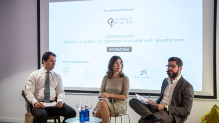 Núria Vilanova participa en la jornada sobre ciberseguridad organizada por Fundació Grup Set