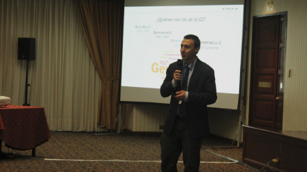 Alex Bonet, director regional de ATREVIA (Paraguay, Perú y Bolivia) participa en el II Foro de Comunicación Interna en Lima
