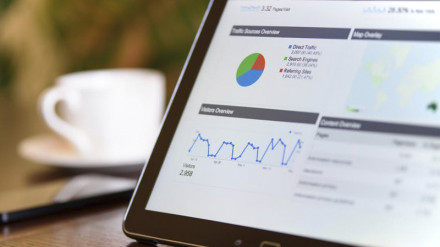 Barómetro digital del accionista: la nueva herramienta de ATREVIA para monitorizar la opinión del inversor
