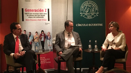 Núria Vilanova y Antonio Huertas hablan sobre la Generación Z en el Círculo Ecuestre de Barcelona