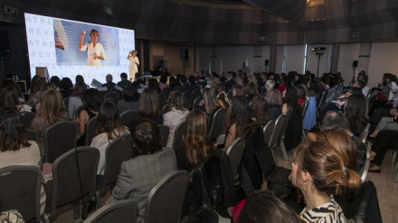 Núria Vilanova, en La República: «Nueva comunicación, nuevos desafíos»