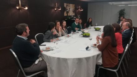 Bento Rodrigues, pivot e coordenador da SIC, nas Tertúlias de Comunicação da ATREVIA