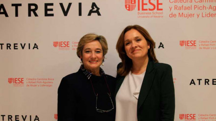 La presencia de mujeres en los Consejos de las cotizadas crece un 2,8% según el último informe presentado por ATREVIA e IESE