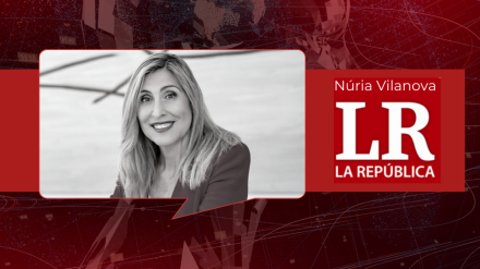 Núria Vilanova en La República: «El cambio comienza por dentro»