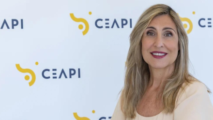 Núria Vilanova, en La Razón: «Hay que cuidar todo aquello que ayude a que sigan eligiendo España como espacio para crecer»