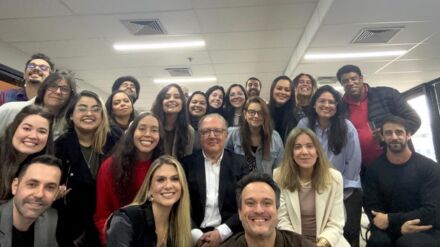 ATREVIA adquire a agência XCOM no Brasil para impulsionar o crescimento e o foco estratégico na América Latina